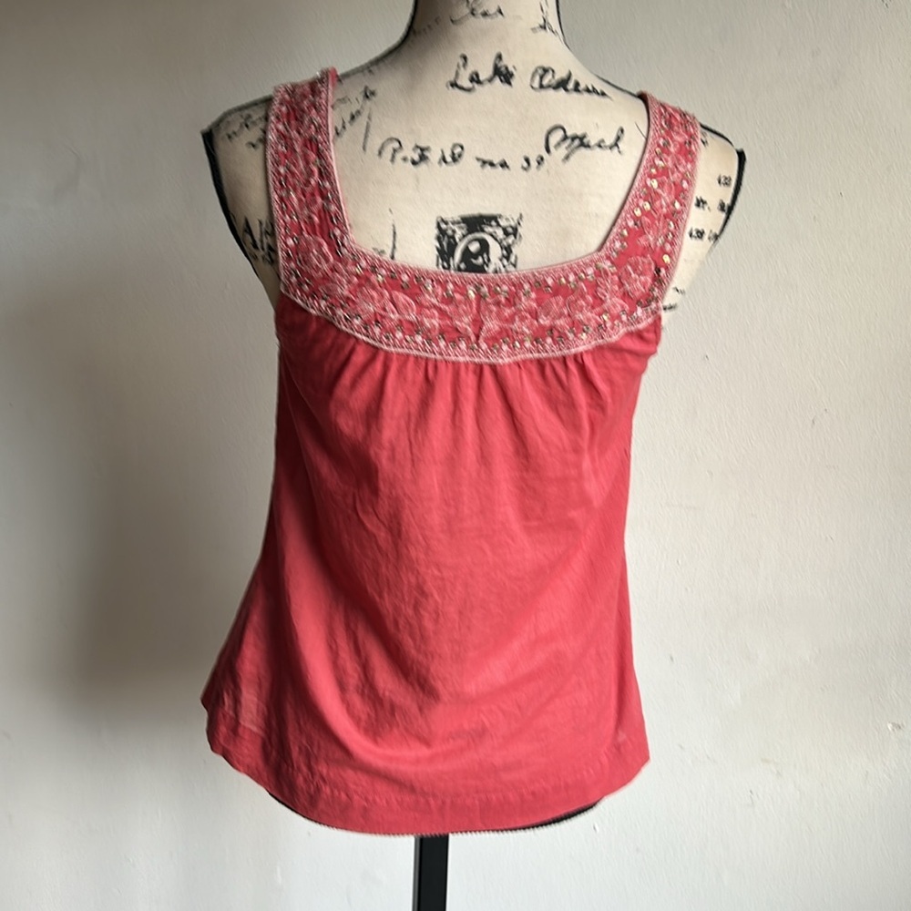 Lucky Brand Sleeveless Decorated Embroidered Top Size XS - Picture 3 of 9